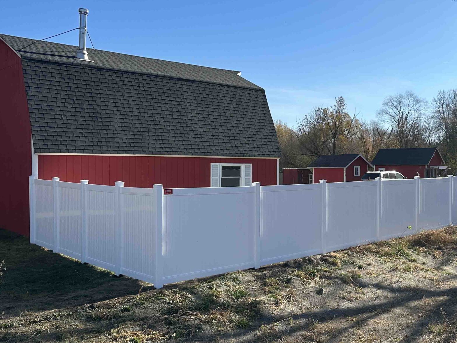 Photo of a white vinyl fence in West Metro, Minnesota