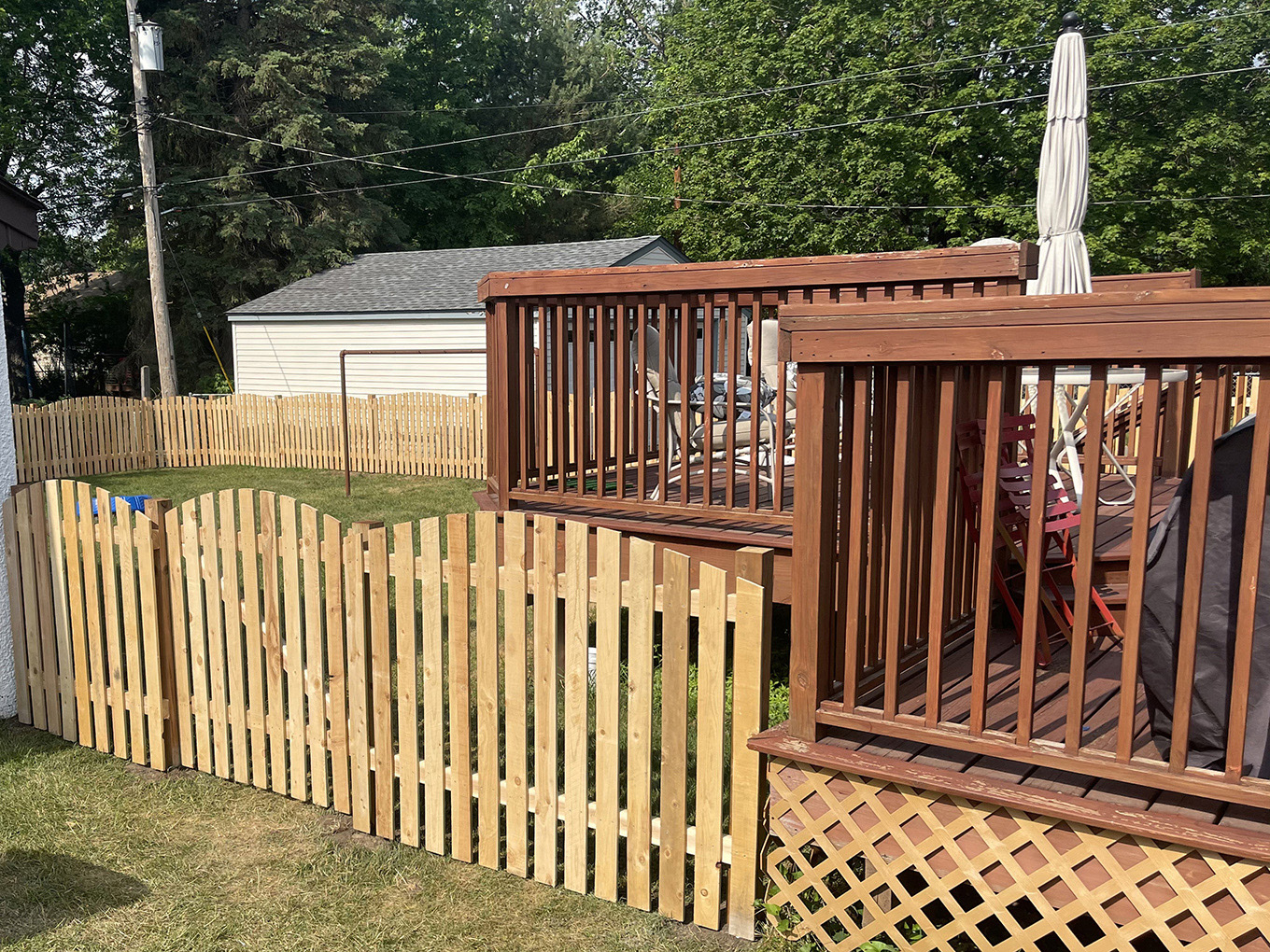 Wood decorative fencing in Twin Cities, MN Minnesota