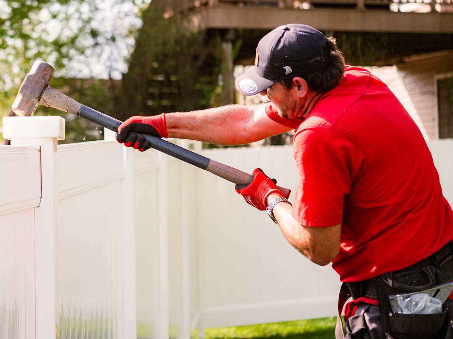 Shed & Fence Company installing fences in minneapolis minnesota